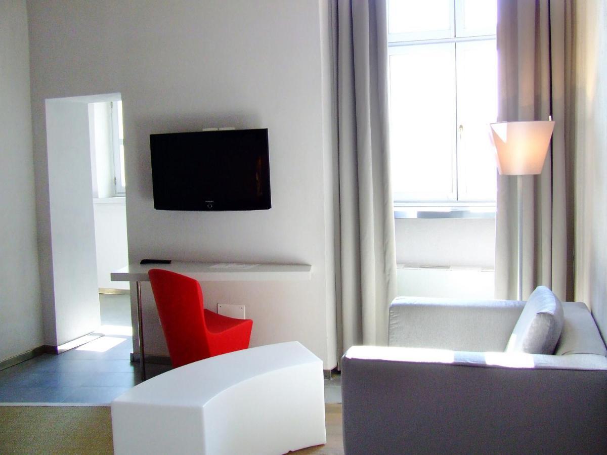 Montaldo Castle & Resort Montaldo Torinese Esterno foto