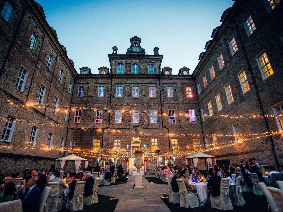 Montaldo Castle & Resort Montaldo Torinese Esterno foto