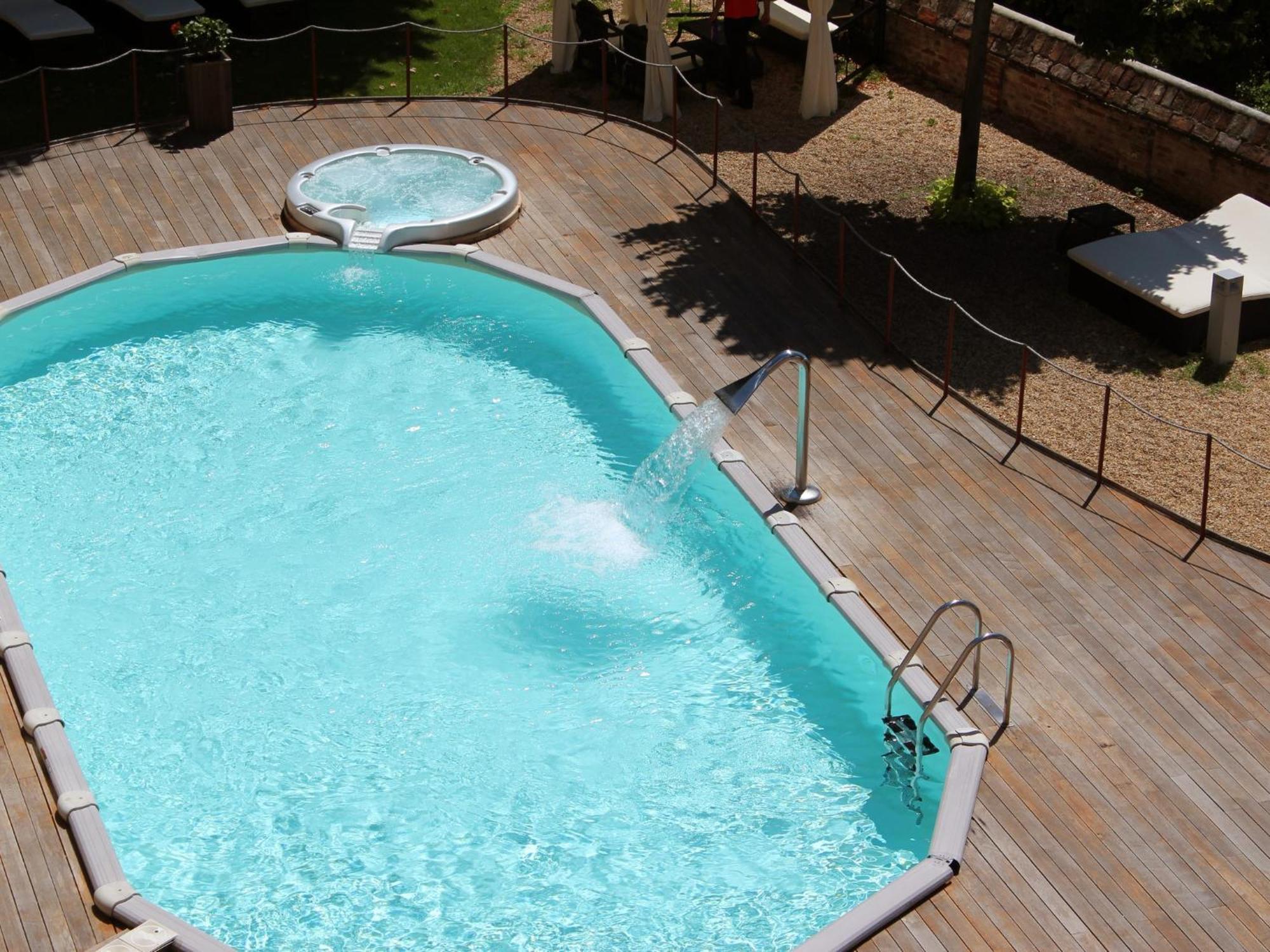 Montaldo Castle & Resort Montaldo Torinese Esterno foto